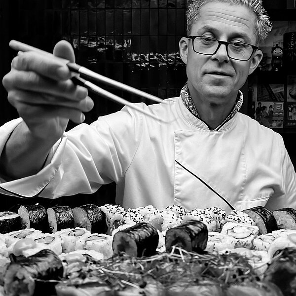 You cannot eat money. Aber du kannst es gegen besten Sushi Obertauerns tauschen! Ab Ende November dann wieder Warst DU schon bei unserem Sushimaster Konstantin auf einer Gönnung?